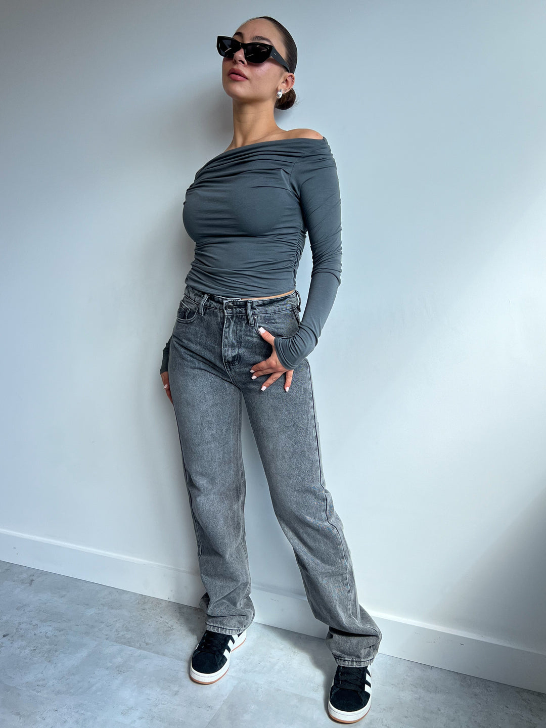 RUBY | Contrast Jeans