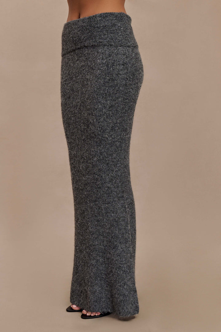 HOLLY | Off shoulder Knit Set
