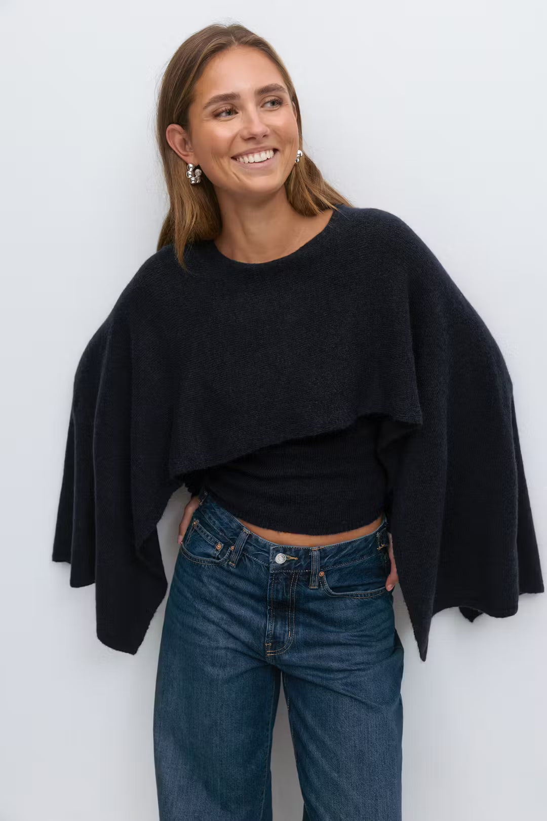 LANA | Knitted Cape Top