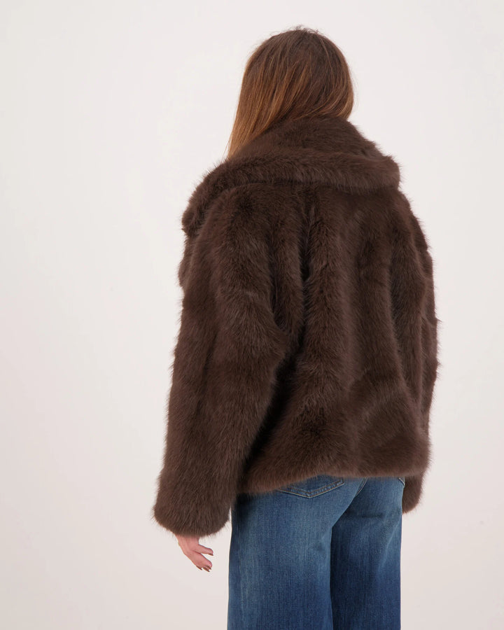 CHARLOTTE | Elegant Fur Coat