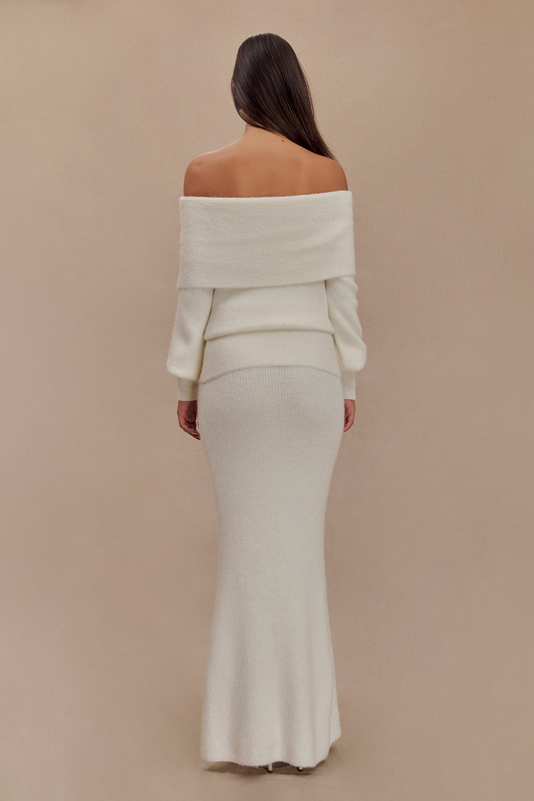 HOLLY | Off shoulder Knit Set